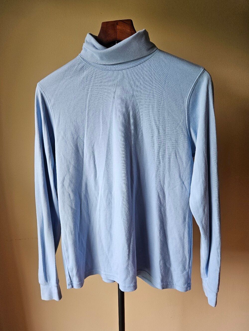 L.L. Bean Light Blue Turtle Neck Tee Size Medium